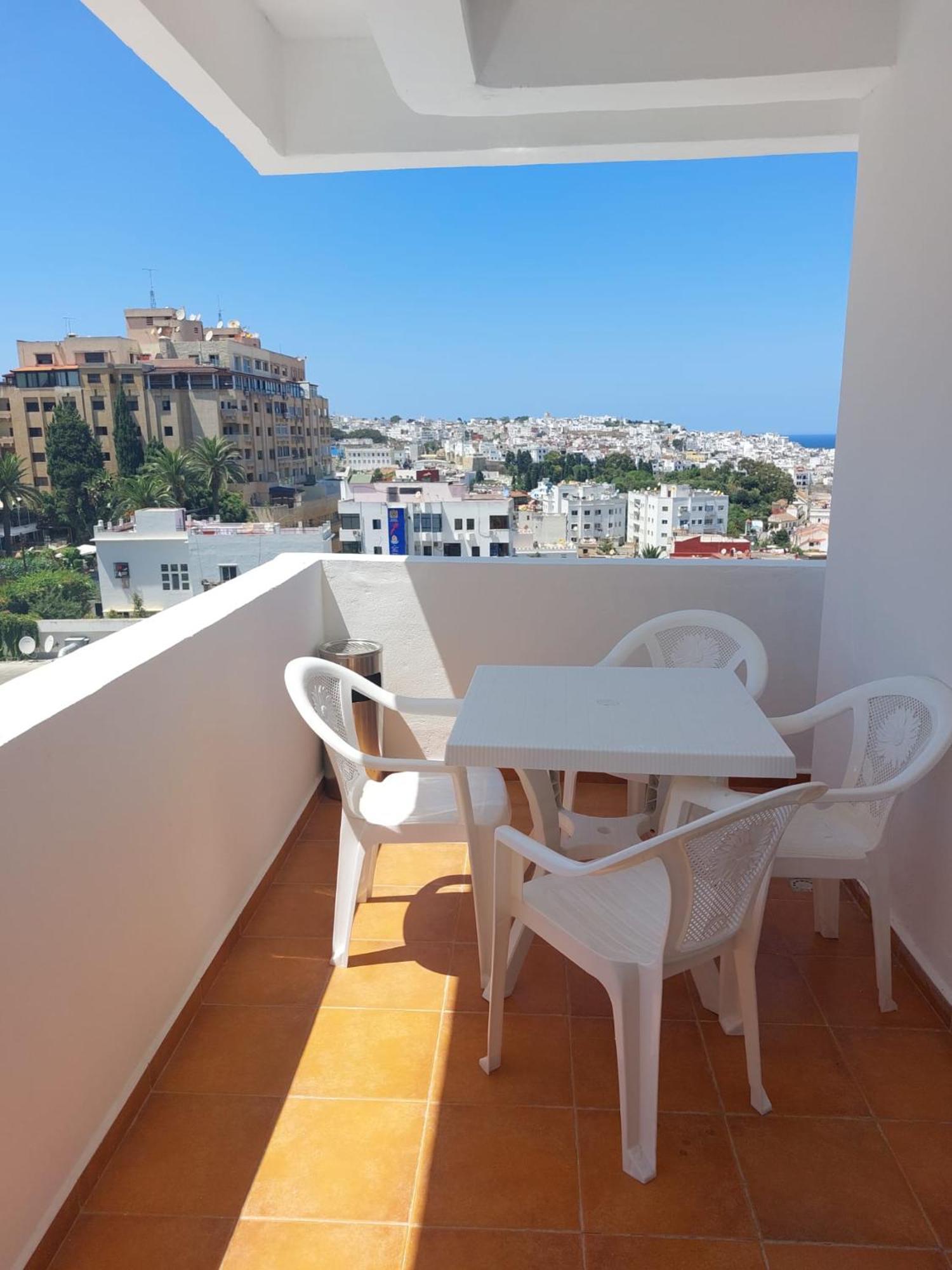 Appartement De Prestige, Vue Kasbah, Mer Et Vieux Port Tanger Buitenkant foto